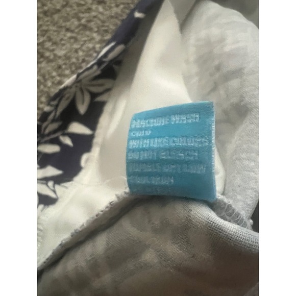 J. Mclaughlin Women's Stretchy Monkey Print PantsSize 6 - Picture 7 of 7